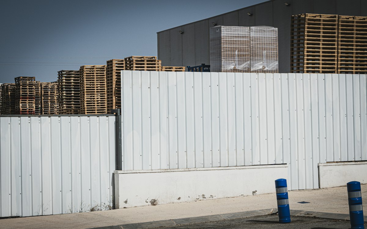 Mercancía ahumada en logística de frontera: qué se salva y qué se declara